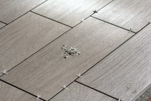 Waschküche / Hauswirtschaftsraum: Bodenbeläge - Fliesen